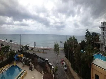 Отель Oencuel Beach Hotel 3*
